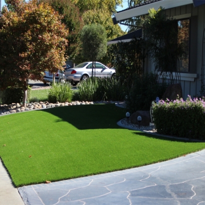 Putting Greens & Synthetic Lawn in Gila Bend, Arizona