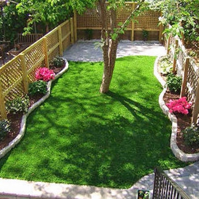 Putting Greens & Synthetic Lawn for Your Backyard in Santa Cruz, Arizona