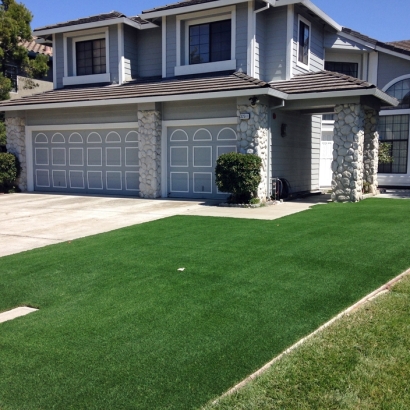 Outdoor Putting Greens & Synthetic Lawn in Paulden, Arizona