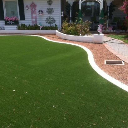 At Home Putting Greens & Synthetic Grass in Pine, Arizona