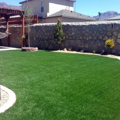 Synthetic Lawns & Putting Greens in Bowie, Arizona