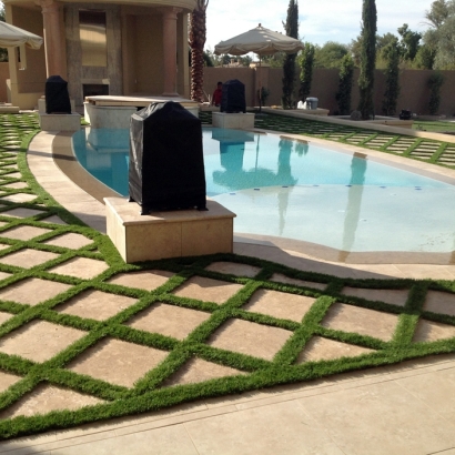At Home Putting Greens & Synthetic Grass in Guadalupe, Arizona