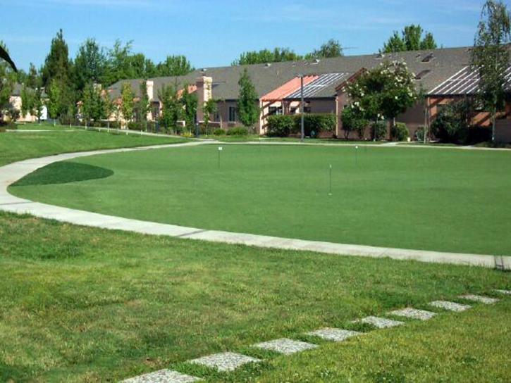 Artificial Grass Kayenta, Arizona Putting Green, Commercial Landscape