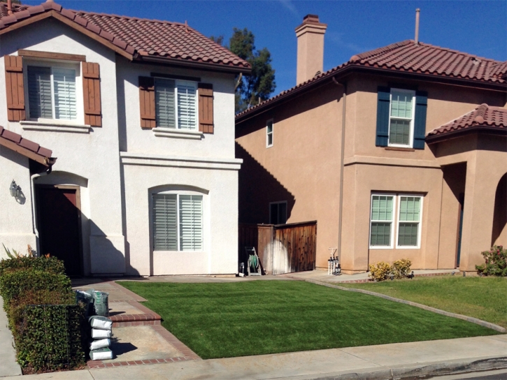 Synthetic Lawn Mesquite Creek, Arizona Garden Ideas, Front Yard Ideas